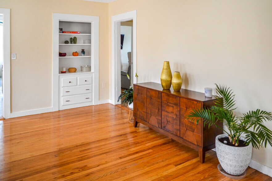 Building Photo - 36 Curry Cir