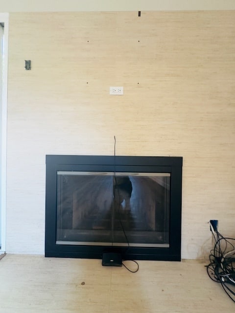 Building Photo - 4627 Rousillon Ave