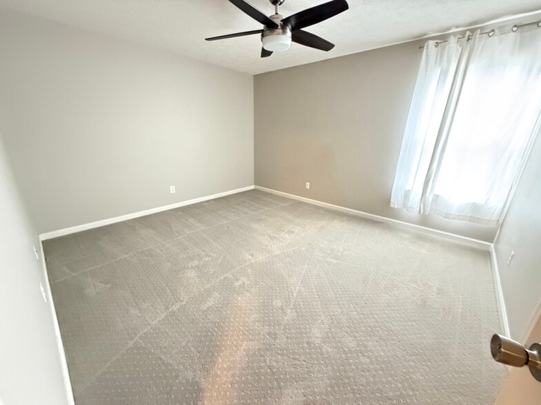 Building Photo - 15031 Tiki Trail