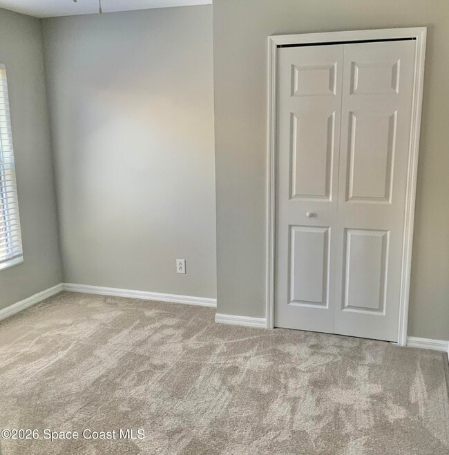 Building Photo - 2087 Deercroft Dr