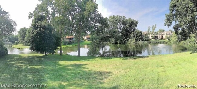 Building Photo - 28431 Carlton Way Dr