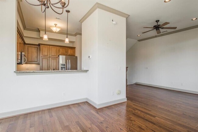 Building Photo - 226 Russell M.Perry Ave