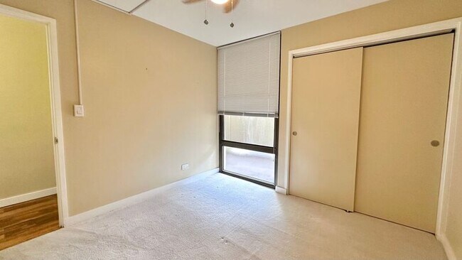 Building Photo - 6710 Hawaii Kai Dr