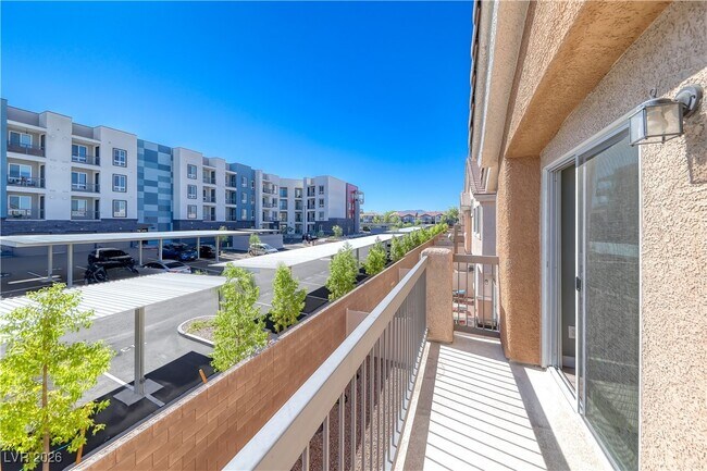 Building Photo - 2359 Koho Dr