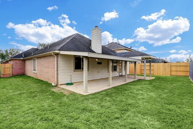 Building Photo - 7605 Waterlilly Ln