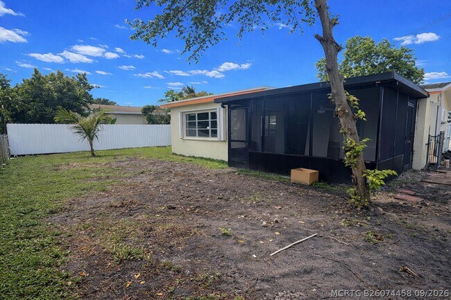 Building Photo - 8630 NW 24th Ct