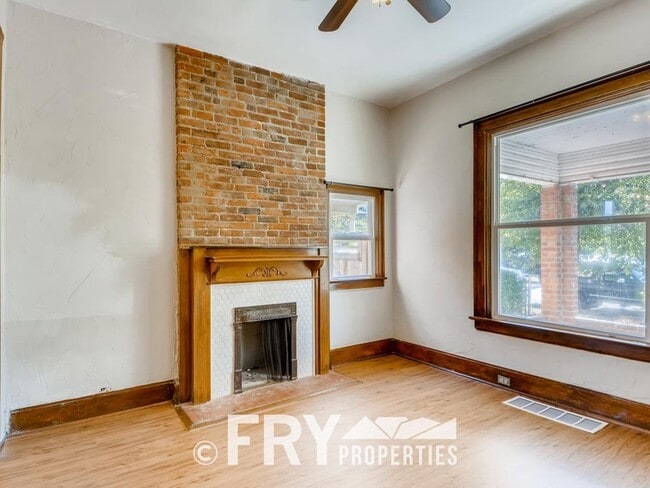 Building Photo - Short Term Lease Needed for Quaint Potter Highlands Home