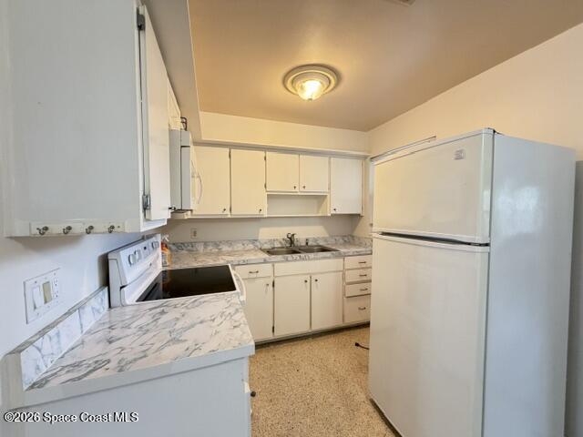 Building Photo - 426 Oakridge Ave
