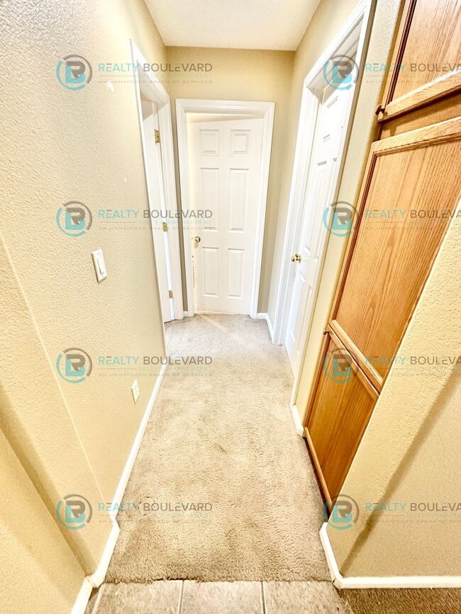 Building Photo - Open Layout, Big Yard, Great Location—This One Has It All!