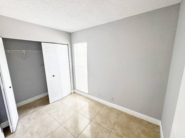 Building Photo - 4411 Treehouse Ln