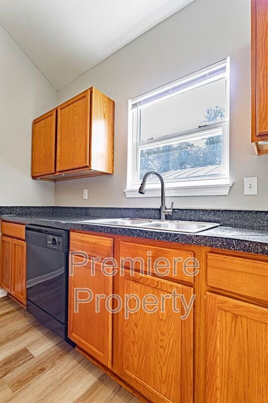 Building Photo - 7957 Parallel Pkwy