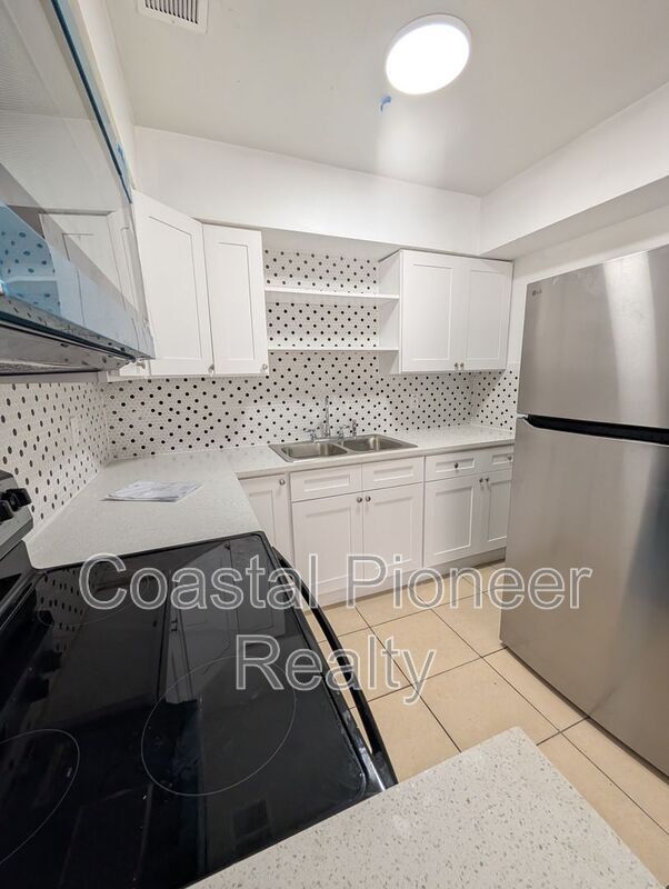 Building Photo - 3721 N Whittier St