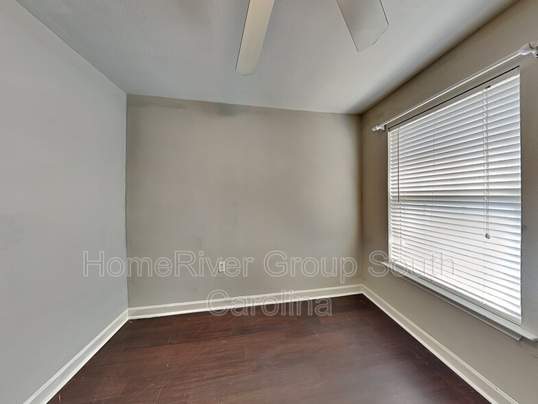 Building Photo - 2153 Pavilion Ct