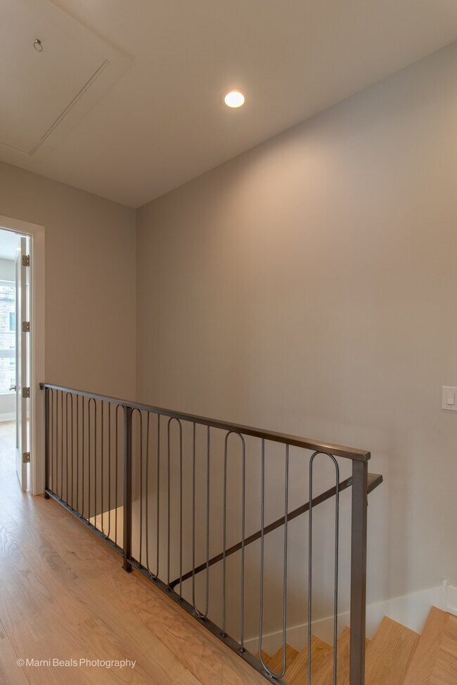 Building Photo - 6749 S Langley Ave