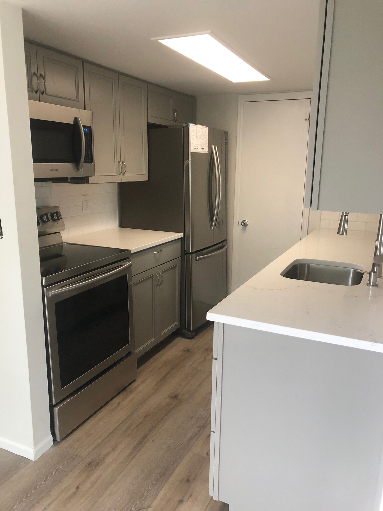 Building Photo - 22 Amesbury St