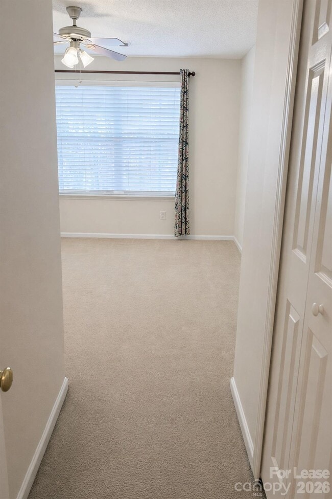 Building Photo - 111 Lynch Cir