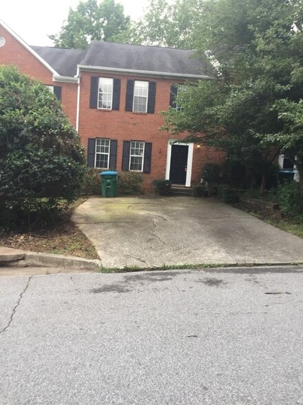 Building Photo - 6642 Meadow Rue Dr