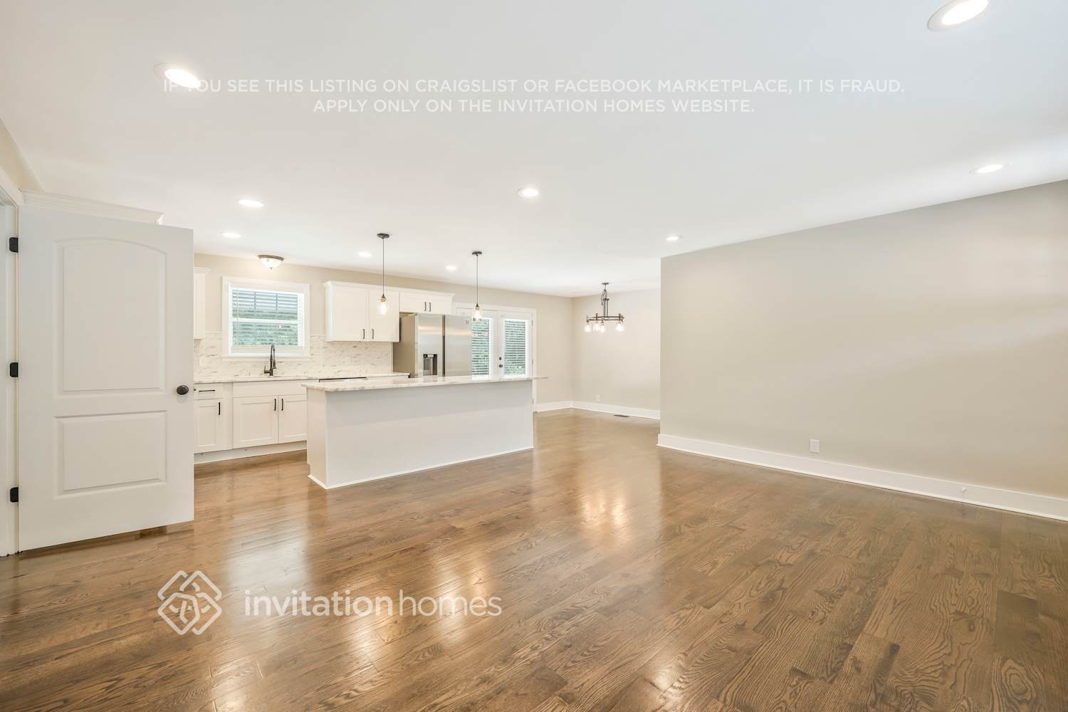 Building Photo - 5009 Suter Dr