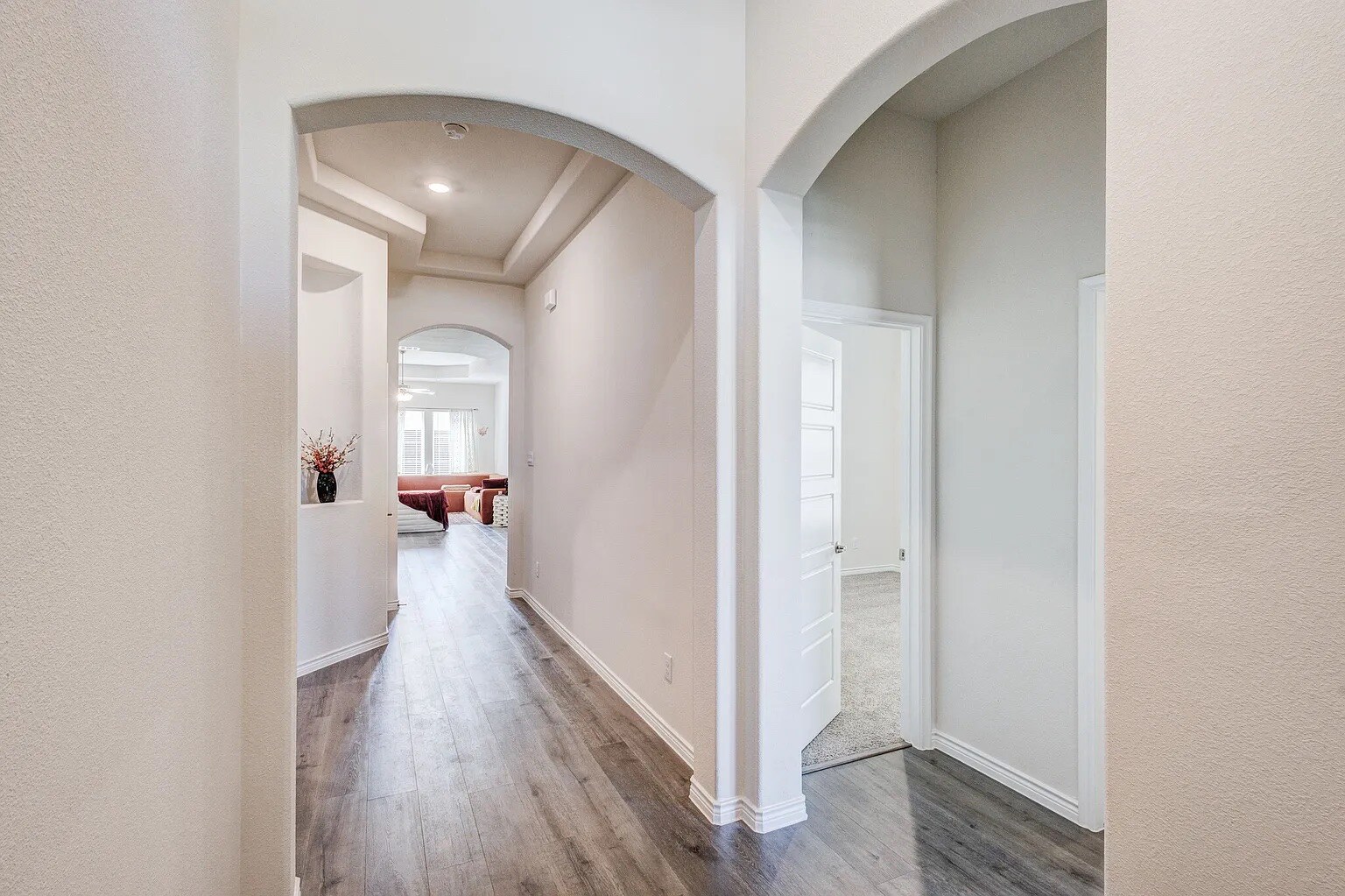 Building Photo - Room in House on Newby Ln