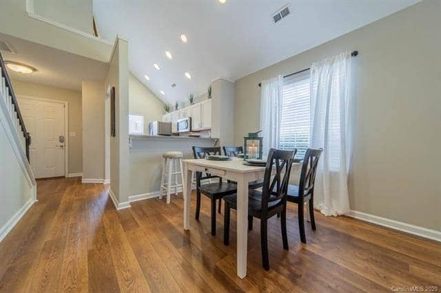 Building Photo - 7511 Pilot Cove Ct