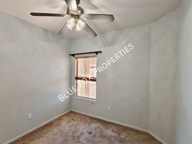 Building Photo - 5680 Shady Grove Dr