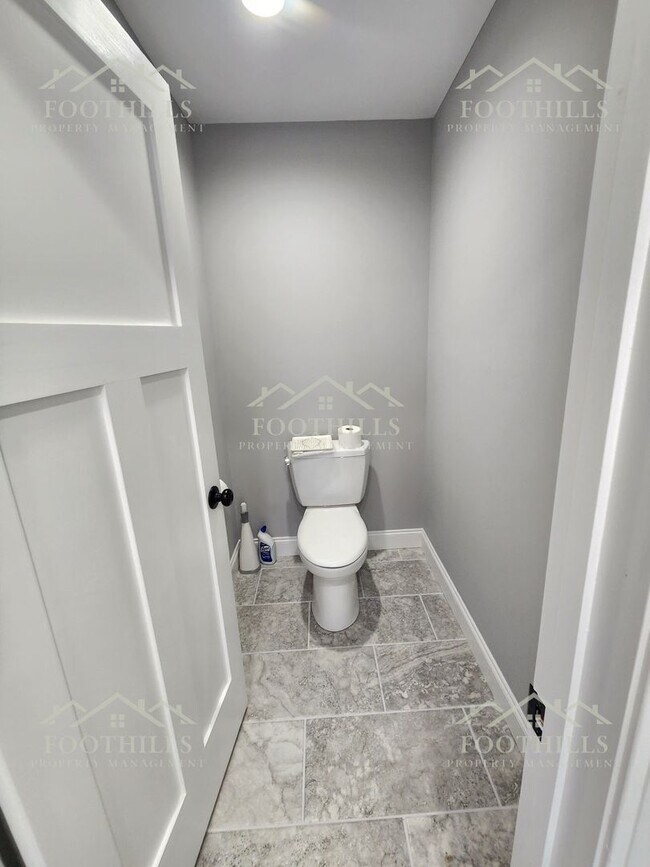 Building Photo - 128 Hudgins Lake Rd