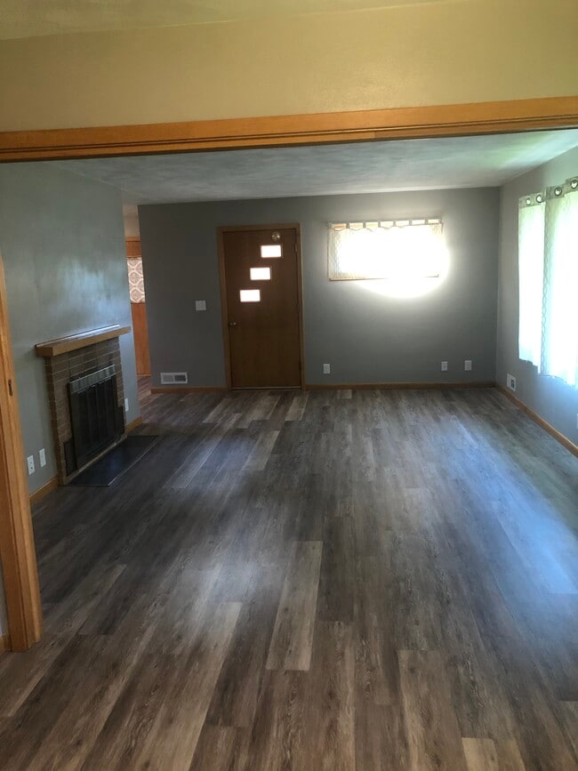 LIVING ROOM - 125 15th St NE
