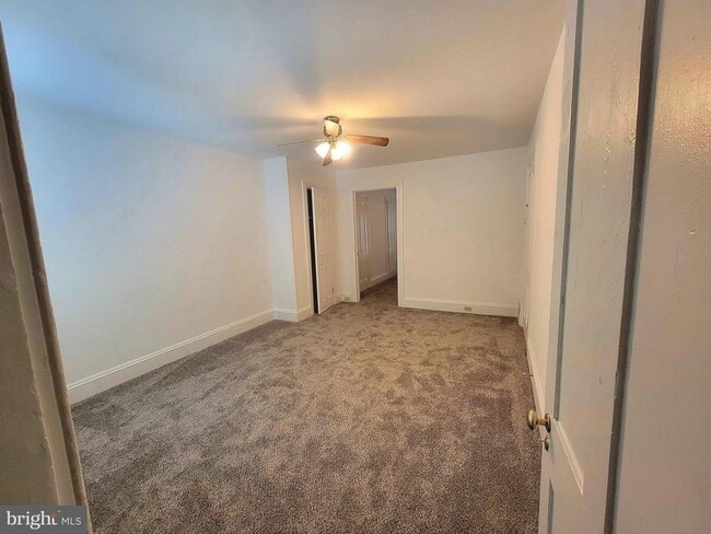 Building Photo - 1138 Lehigh St
