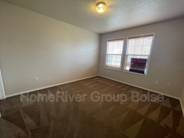 Building Photo - 9733 W Brogan Dr