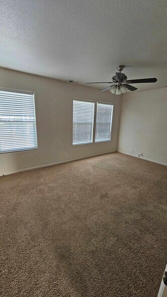 Building Photo - 2761 Tumblewood Grv