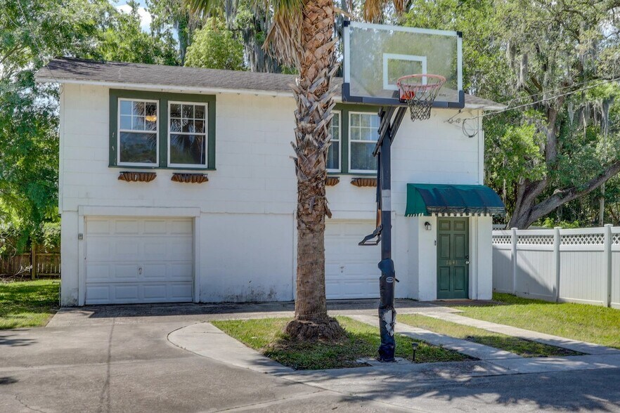 Building Photo - 1644 Naldo Ave