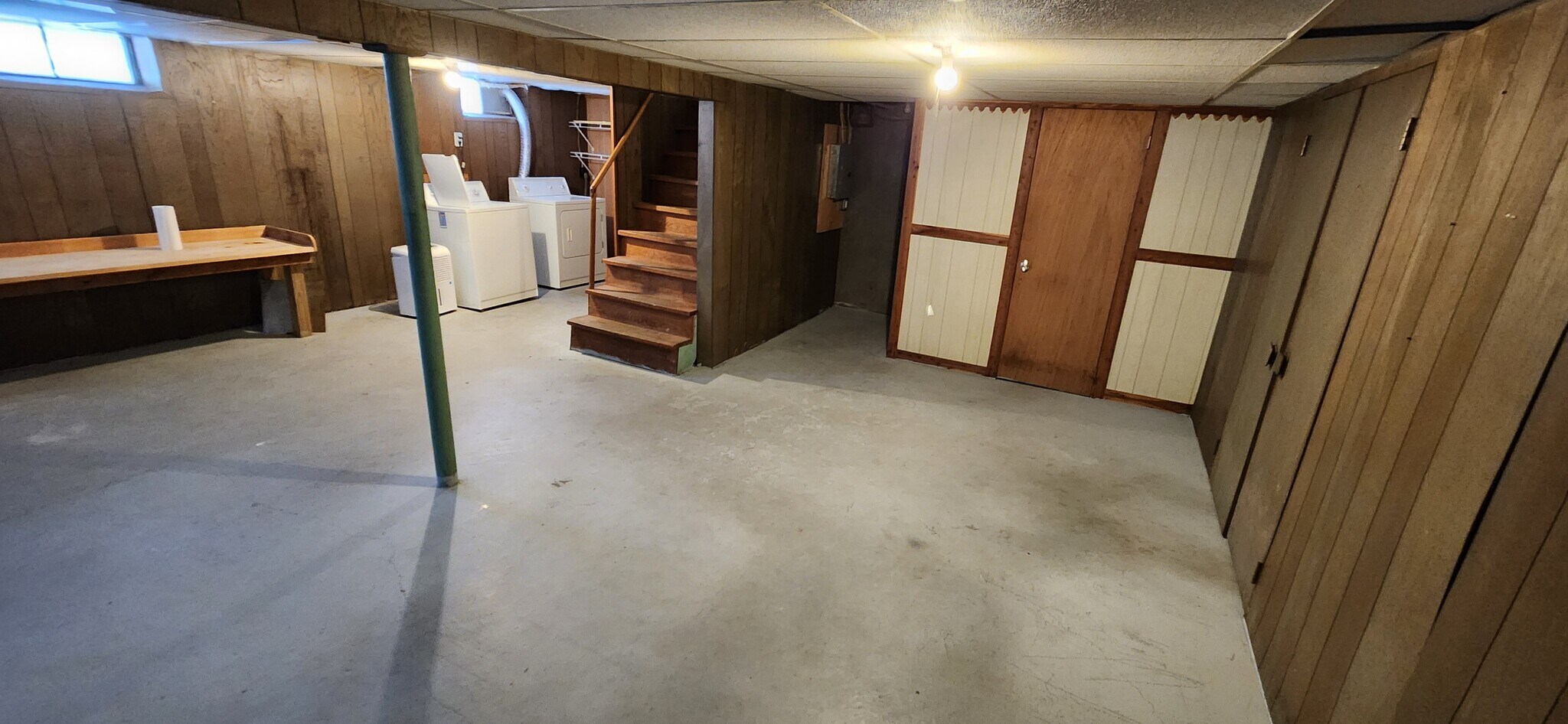 Building Photo - 6 Greenacre Rd