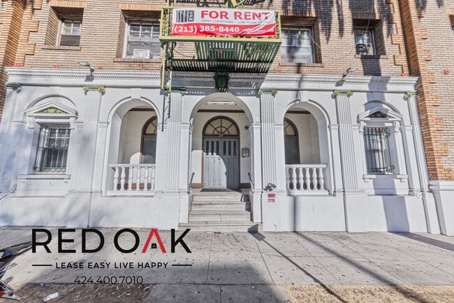 Building Photo - 400 S Kenmore Ave