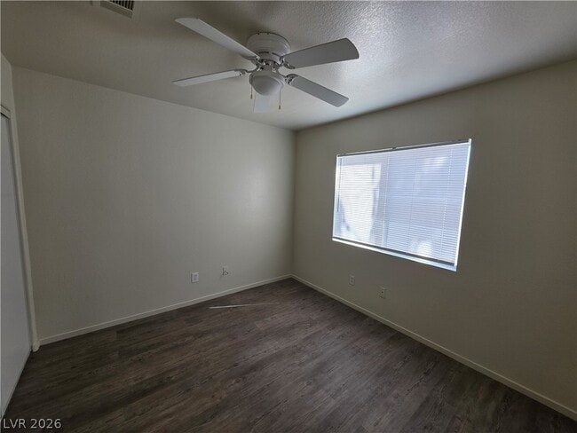 Building Photo - 8829 Cornwall Glen Ave