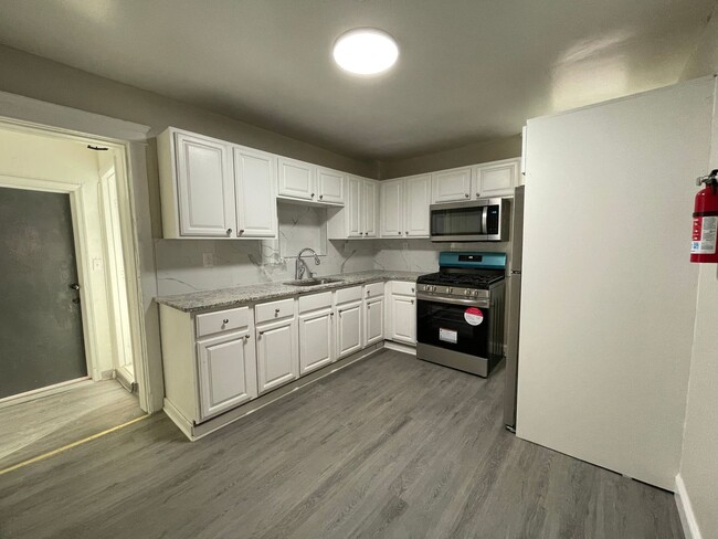 Building Photo - Spacious 3 Bedroom 2 Bath in Darby