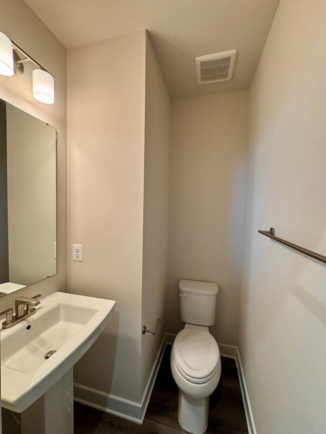 Building Photo - Brand New Townhouse in Wingate Subdivision