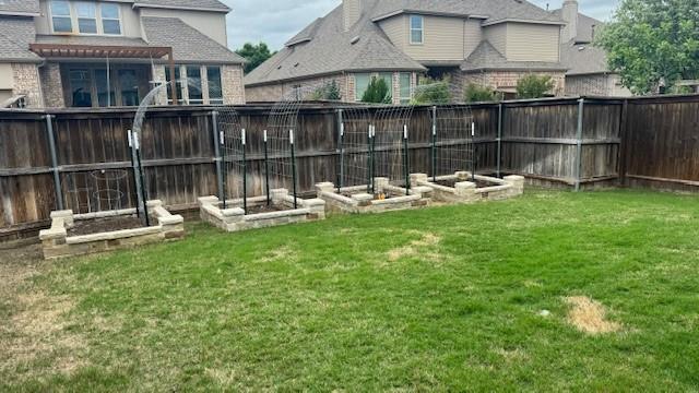 Building Photo - 7495 Perry Dr