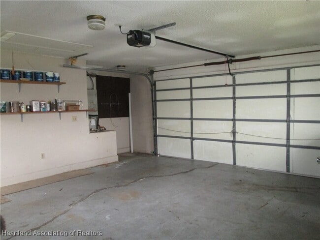 Building Photo - 131 Lemon Rd NE