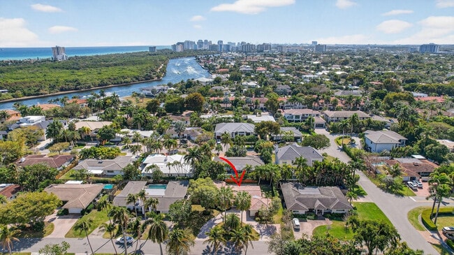 Building Photo - 2808 NE 22nd St