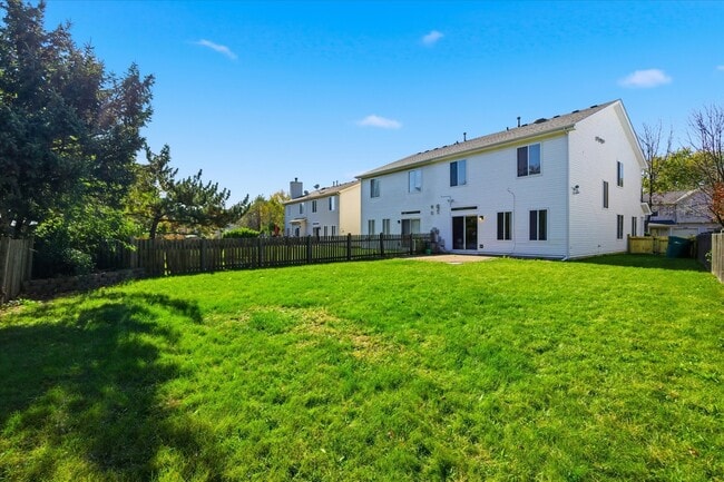 Building Photo - 22206 W Niagara Trail