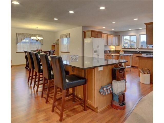 Building Photo - Spacious 3 Bedroom in Harbor Vista Estates