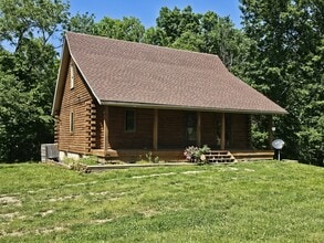 Building Photo - 777 SE Y Hwy