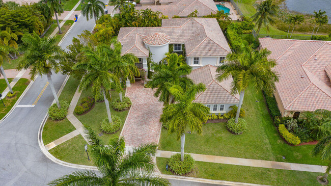 Building Photo - 4510 Island Reef Dr
