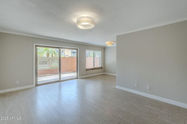 Building Photo - 3600 Hayden Rd