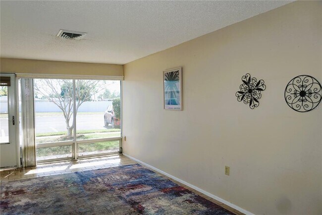 Building Photo - 4334 Tahitian Gardens Cir