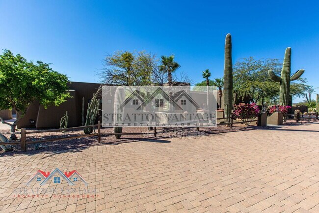 Building Photo - 39614 N 7th St