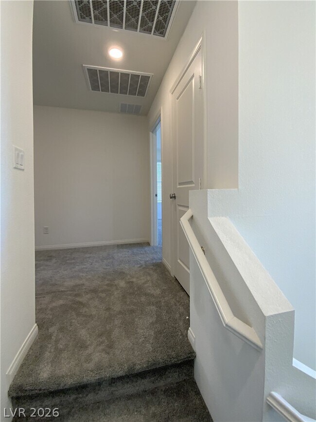 Building Photo - 3240 Avernus Ave