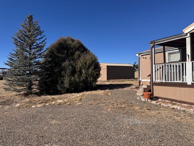 Building Photo - 3 Bedroom, 2 Bathroom Home in Moriarty, NM