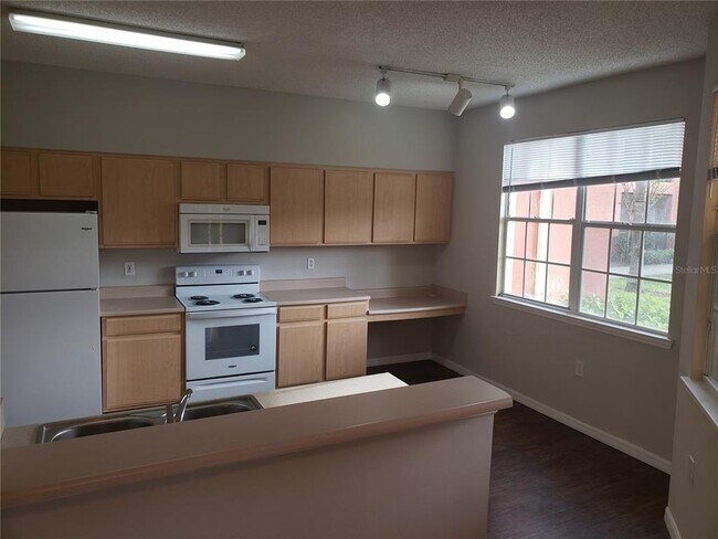 Building Photo - 10873 Windsor Walk Dr