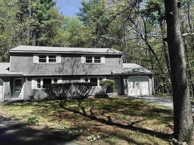 Building Photo - 15 Deerwood Dr